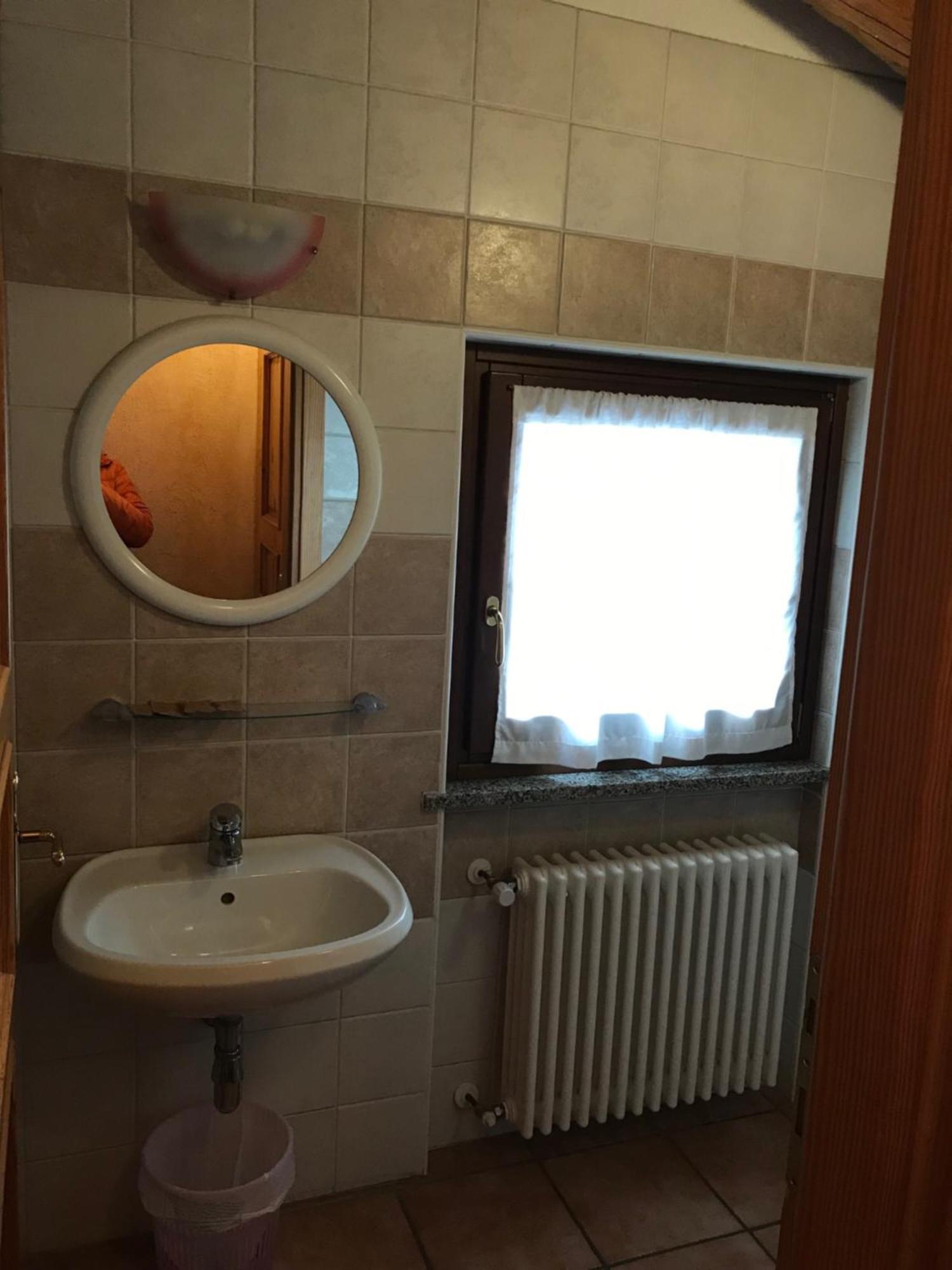 Residence Trompe-L'Oeil Champoluc Zewnętrze zdjęcie