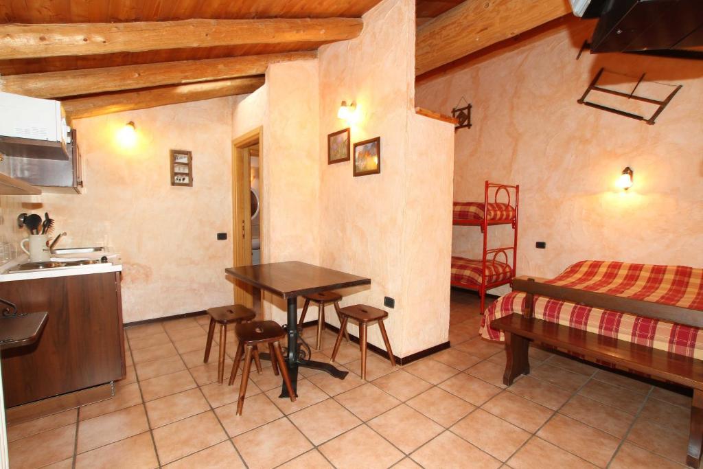 Residence Trompe-L'Oeil Champoluc Pokój zdjęcie