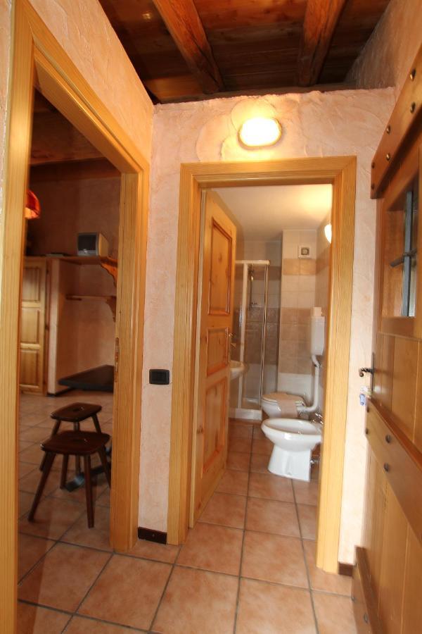 Residence Trompe-L'Oeil Champoluc Zewnętrze zdjęcie